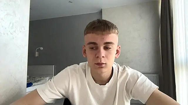 SoloFury 即時 XXX 聊天