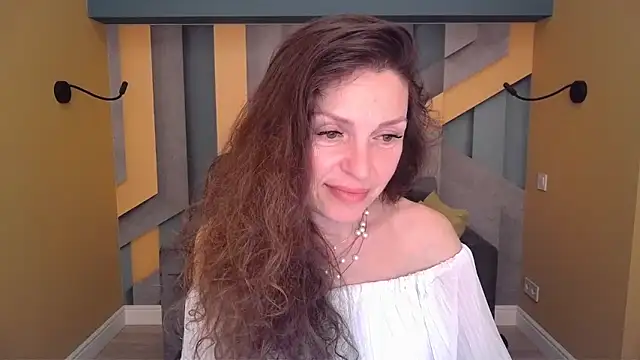 EllaLong 即時 XXX 聊天