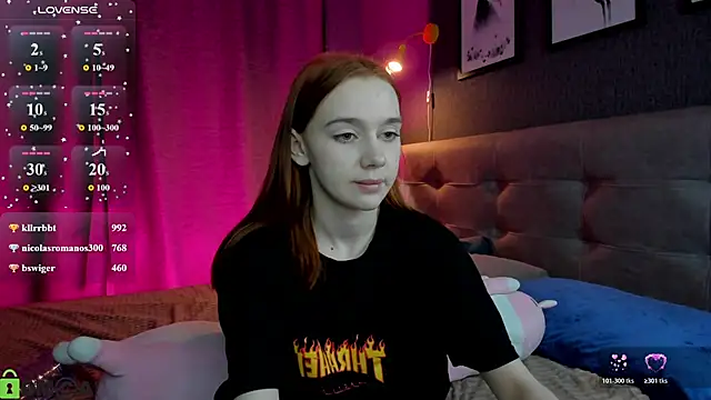 Chatroom XXX en direct de Lesi_Moonie01