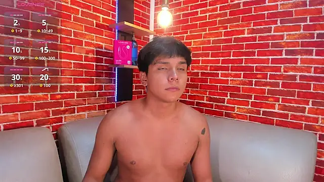 Thiago_Kozak Webcam Show