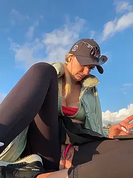 Betsy 即時 XXX 聊天