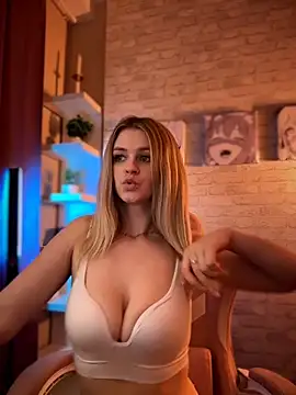 Love_Bri Live XXX Chat