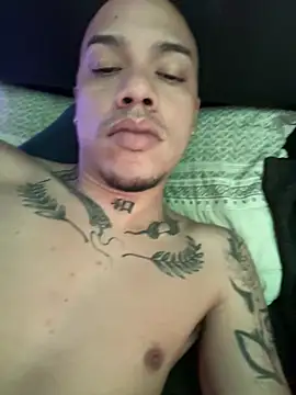 AlphaMasterXxx Webcam-Show