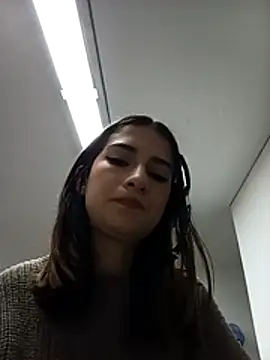 SoySarah_ Live XXX Chat