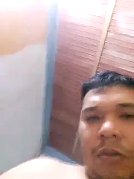 Chivirika1 Adlı Modelin Canlı XXX Sohbeti