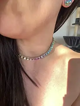 Chat XXX Live JolieBee