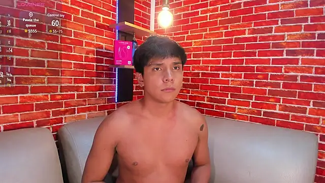 Thiago_Kozak Webcam-Show