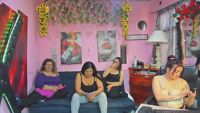 Chat XXX en directo de lesbiancuple