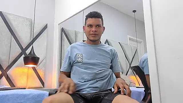 NohaBrooks Webcam show