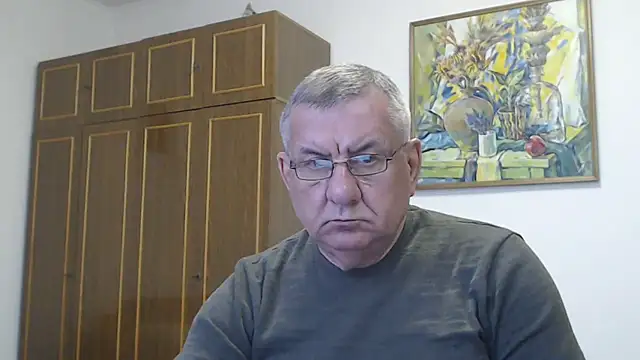 Show modela machomale3 na web-kameri