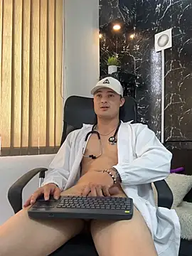 Alexander_ferre Adlı Modelin Web Kamerası Şovu