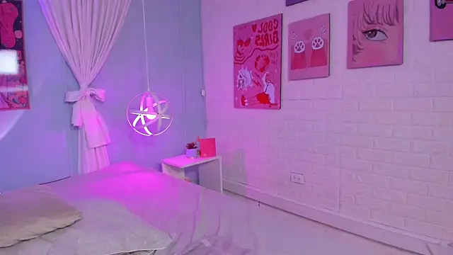 Cleo_FoxxのライブXXXチャット