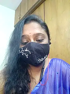 sexynayan23のウェブカメラショー