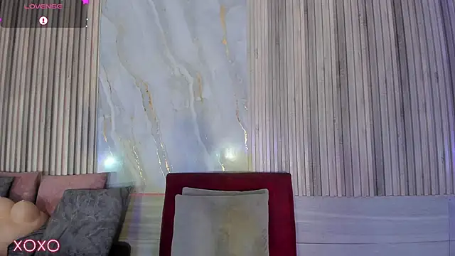 BriannaChelsea: онлайн-секс-чат