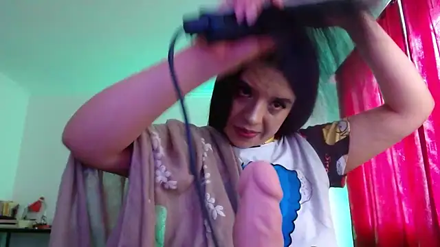 دردشة VALERY_MEER الجنسية المباشرة