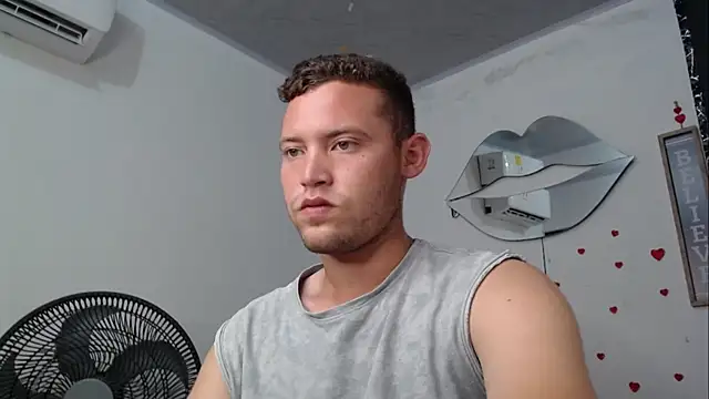 Show de sven_fox723 na webcam