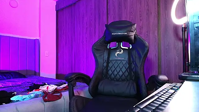 im_Usuga Webcam show