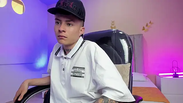 Webkamerová show Nascary_Fox