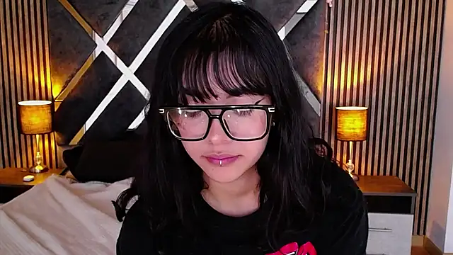 Živý XXX chat Amy_channel