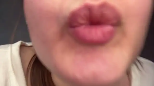 Ellaizatelly's Live XXX Chat