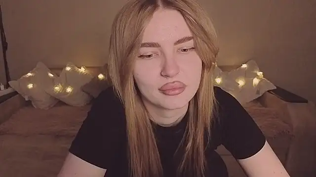 ViolettaLopez's Live XXX Chat