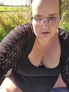 XxGipsyxX live XXX chat