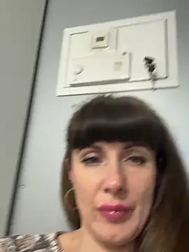 Chat XXX en directo de LadyLuxLover