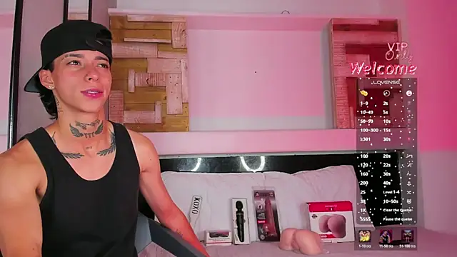 AmberAdams_ Adlı Modelin Canlı XXX Sohbeti