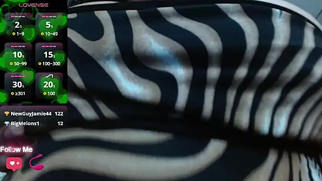 EMILY-NESSA Live XXX-chat