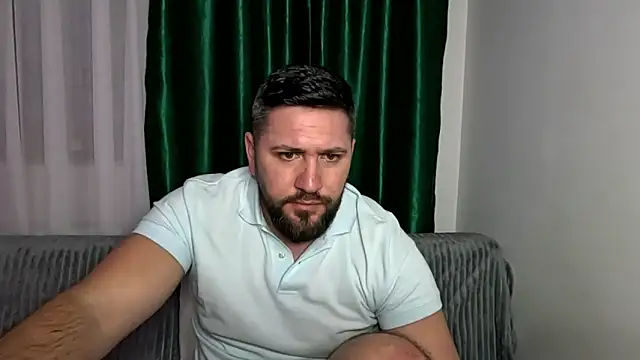 Chat XXX en directo de Gold_Alpha_Boy