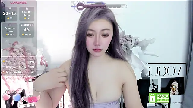 Chat XXX en directo de Cute_Mango