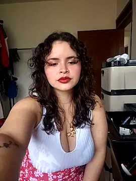 SeleneLuminari8's Live XXX Chat