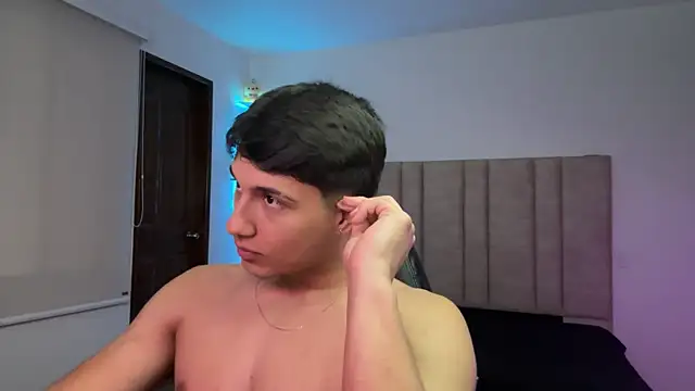 CHRIS_MORGAN1 webkamerás műsora