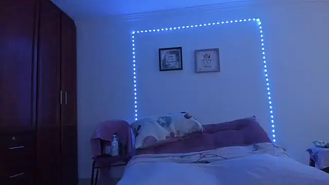 selena_jhonson's Live XXX Chat