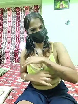 Tamil_Ishu 在線直播表演