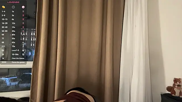 Ur_neighbor_Kira's Live XXX Chat