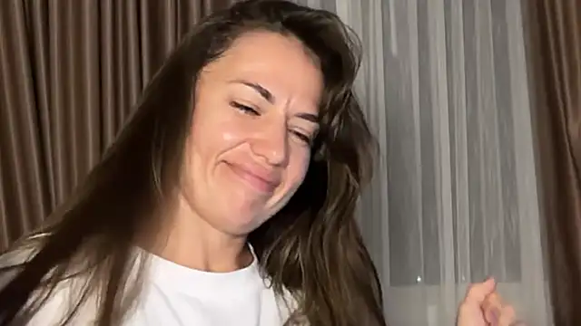 Roriann 라이브 XXX 채팅