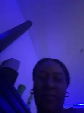 CoCoGoddess_'s Webcam Show