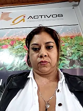 Chat XXX en directo de Laura-Hernandez