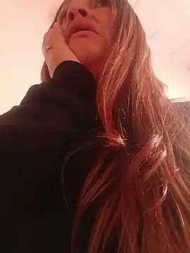 Alejandra_N লাইভ XXX চ্যাট