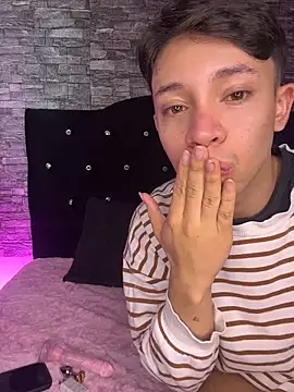 Show webcam de Noah_ledom