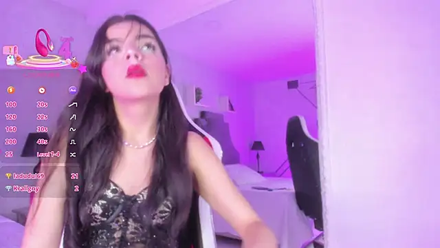 Chat XXX en directo de KarelyMitchel