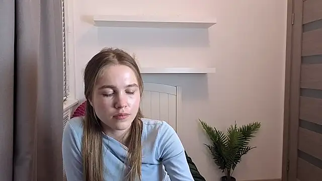 LoveXLexi Adlı Modelin Canlı XXX Sohbeti