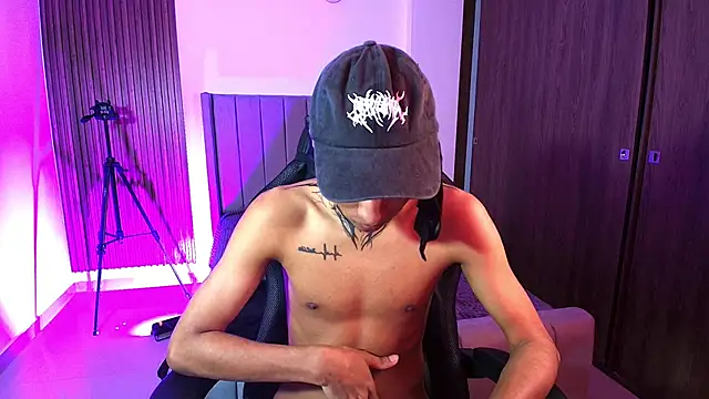 عرض كام im_Usuga