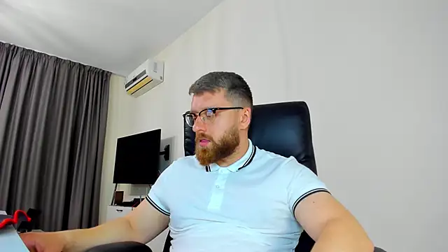 Findom_guy Webcamshow