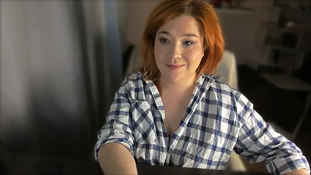 Vi-Vixen's Live XXX Chat