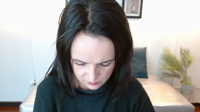 دردشة Juliana__lx الجنسية المباشرة