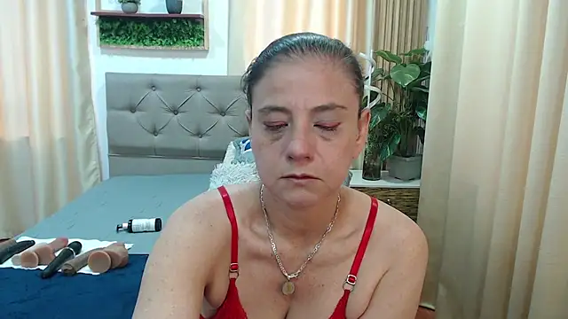 sasi_luna Live XXX-Chat