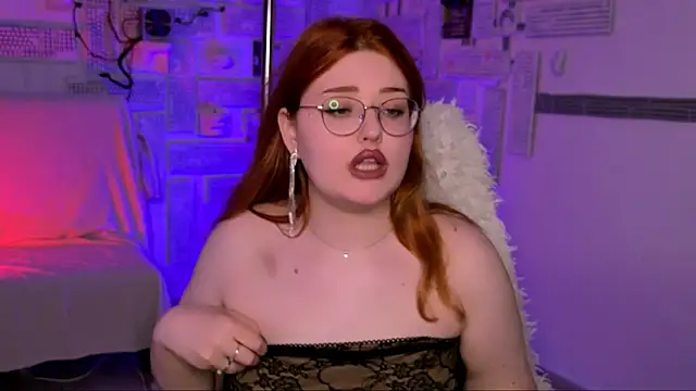 Živý XXX chat StaceyJensen