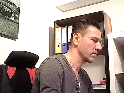 mastercharisma35 Live XXX-chat